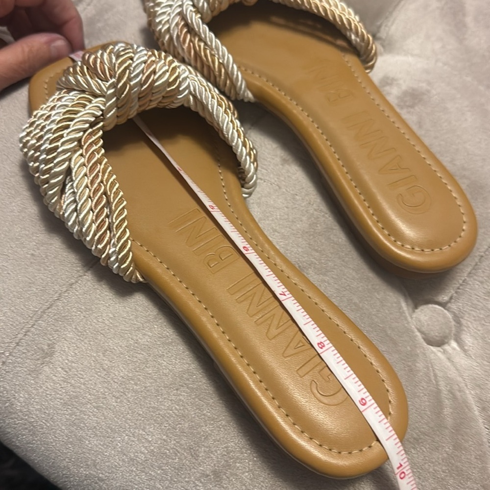Gianni Bini Women's Tan and Cream Slide Sandals - Picture 6 of 7